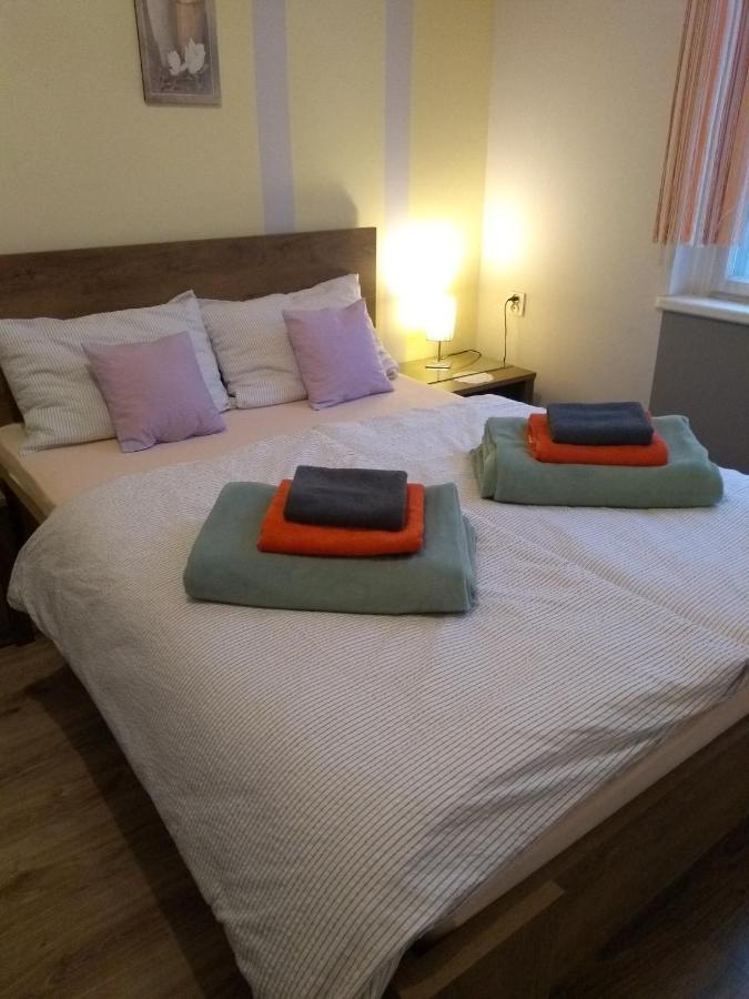 Hostel Staromiejski Грудзёндз Экстерьер фото