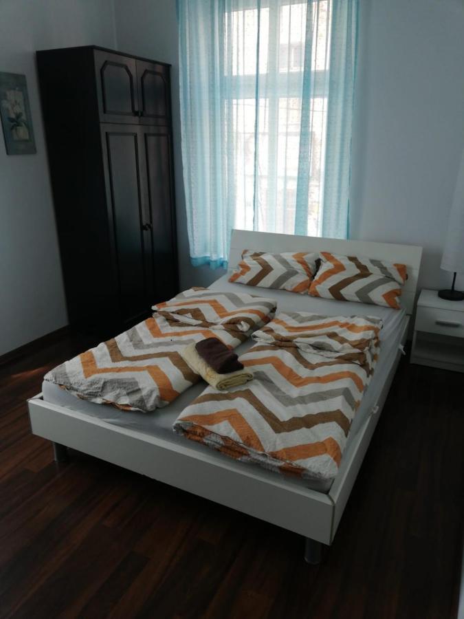 Hostel Staromiejski Грудзёндз Экстерьер фото
