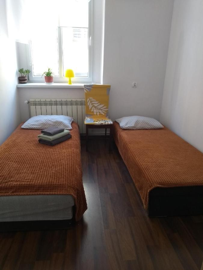 Hostel Staromiejski Грудзёндз Экстерьер фото