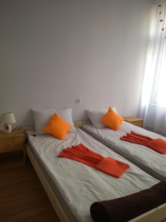 Hostel Staromiejski Грудзёндз Экстерьер фото